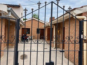 Departamento de 4 ambientes, Córdoba · Alquiler Casa 2 Dorm. Barrio Las Palmas