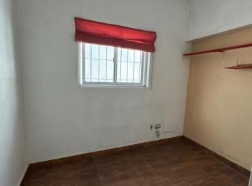 Casa · 120m² · 4 Ambientes · 1 Cochera · Casa en Venta - 3 Dorm. 3 Baños 1 Cochera - 291,55 m² - La Plata