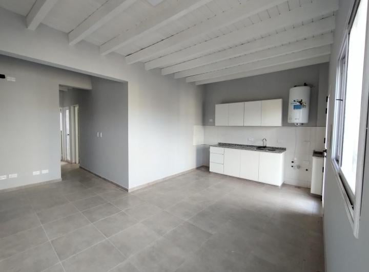 Departamento · 60m² · 2 Ambientes · 1 Cochera
