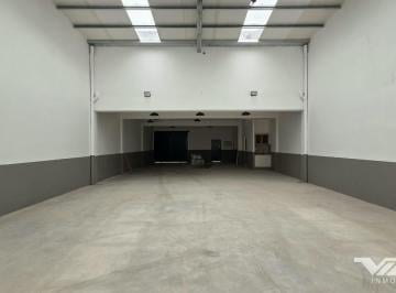 Bodega-Galpón · 170m² · En Alquiler Galpon 170 m² Cub. Refaccionado a Nuevo, Fm Z1. - San Andres