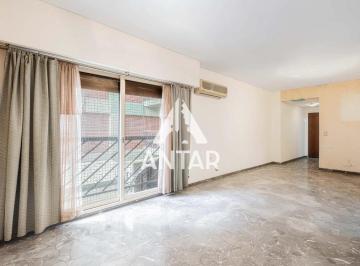 Departamento · 106m² · 4 Ambientes · 1 Cochera · Gran Potencial - Amplia Planta - Cochera Doble