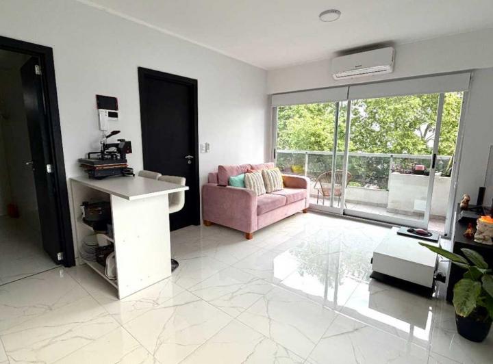 Departamento · 33m² · 2 Ambientes · 1 Cochera