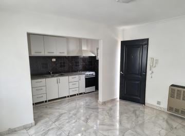 Casa · 60m² · 3 Ambientes · 1 Cochera · Casa - Cipolletti
