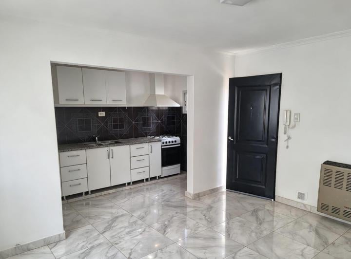 Casa · 60m² · 3 Ambientes · 1 Cochera
