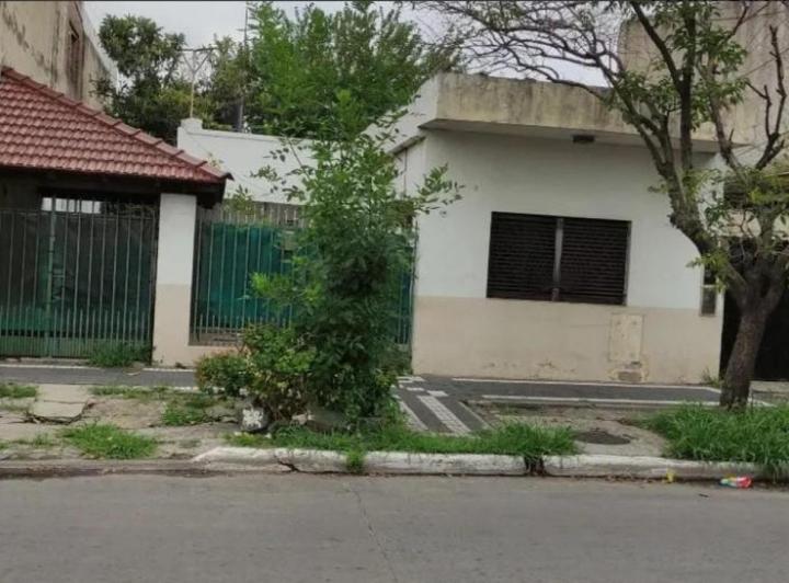 Casa · 90m² · 3 Ambientes · 1 Cochera