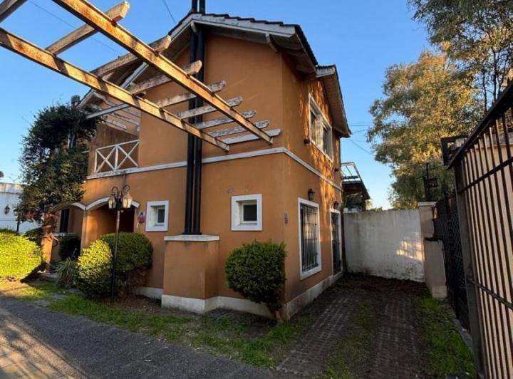 Casa · 110m² · 4 Ambientes · 1 Cochera