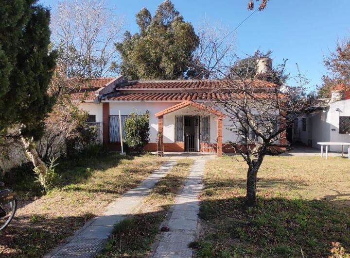 Casa · 285m² · 5 Ambientes