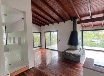 Casa · 352m² · 12 Ambientes · 2 Cocheras · Casa en Venta 4 Dorm. Estancia Q2 Excelente Iluminación