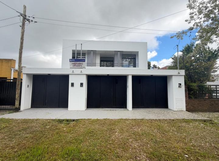 Casa · 90m² · 3 Ambientes · 1 Cochera