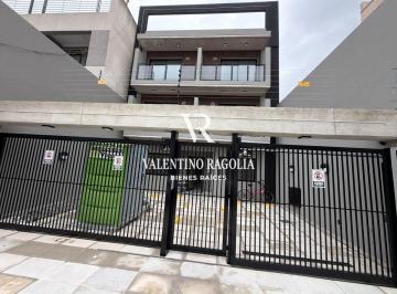 Departamento · 51m² · 2 Ambientes · Venta Departamento 2 Ambientes con Jardín Privado en Ramos Mejía