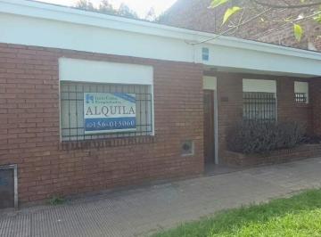 Casa de 3 ambientes, Rosario · Casa Al Frente de 83 m² con 2 Dorm. en Alquiler en Rosario