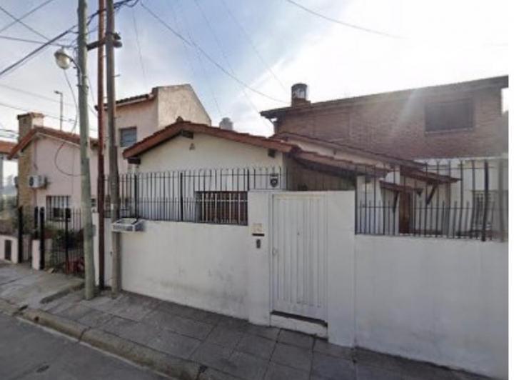Casa · 120m² · 4 Ambientes · 2 Cocheras