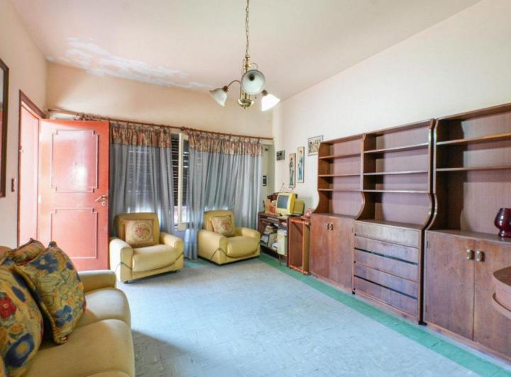 Casa · 150m² · 4 Ambientes · 1 Cochera