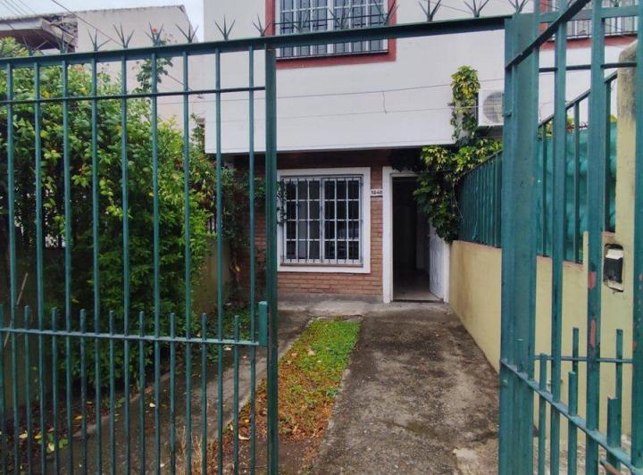 Casa · 55m² · 3 Ambientes · 1 Cochera