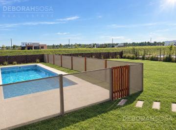 Casa · 780m² · 5 Ambientes · 3 Cocheras · Casa en Alquiler en Barrio El Naudir - Belén de Escobar