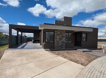 Casa de 7 ambientes, General Gutiérrez · Capital Prop Vende Casa a Estrenar Lomas del Torreon, Maipú (Jig)