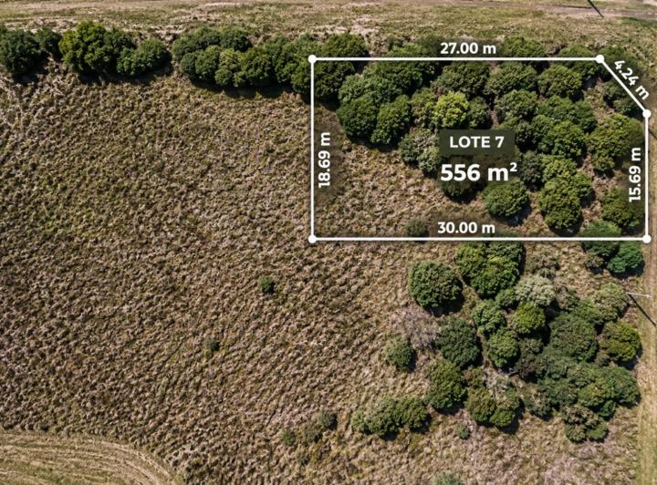 Terreno · 556m²
