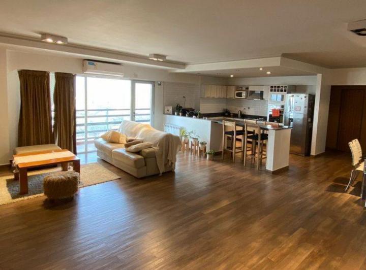 Departamento · 155m² · 4 Ambientes · 1 Cochera