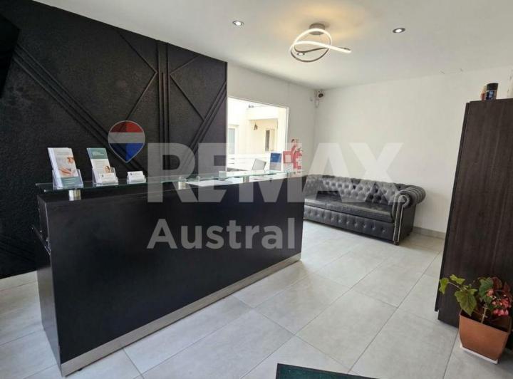 Casa · 267m² · 6 Ambientes · 1 Cochera