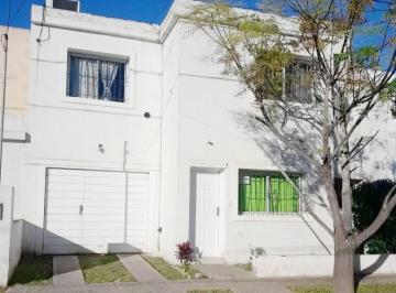 Foto · Poeta Lugones (Dr. Molina 2895) - Venta Casa 4 Dorm. (2 Casas Juntas)