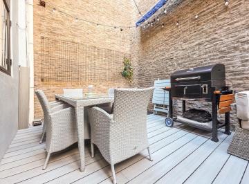 PH · 102m² · 3 Ambientes · Venta Recoleta Impecable PH 3 Amb con Patio