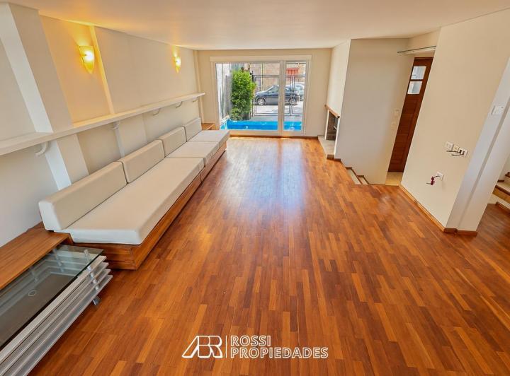 PH · 130m² · 4 Ambientes · 1 Cochera