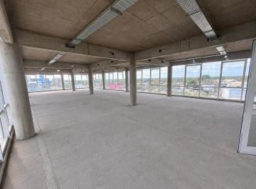 Local comercial · 241m² · Se Alquila Local/oficina en El Puerto de Santa Fe