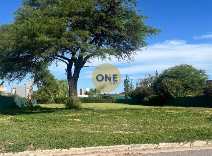 Terreno · 1500m²
