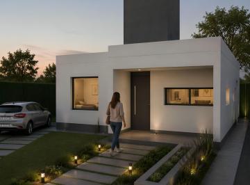 Casa · 84m² · 3 Ambientes · 1 Cochera · Casa Venta 2 Hab en B° Privado en Pozo