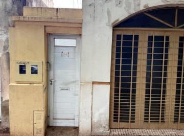 Casa · 4 Ambientes · Casa en Barrio Alberdi