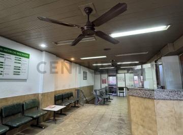 Local comercial · 302m² · 10 Ambientes · Local en Venta en Morón