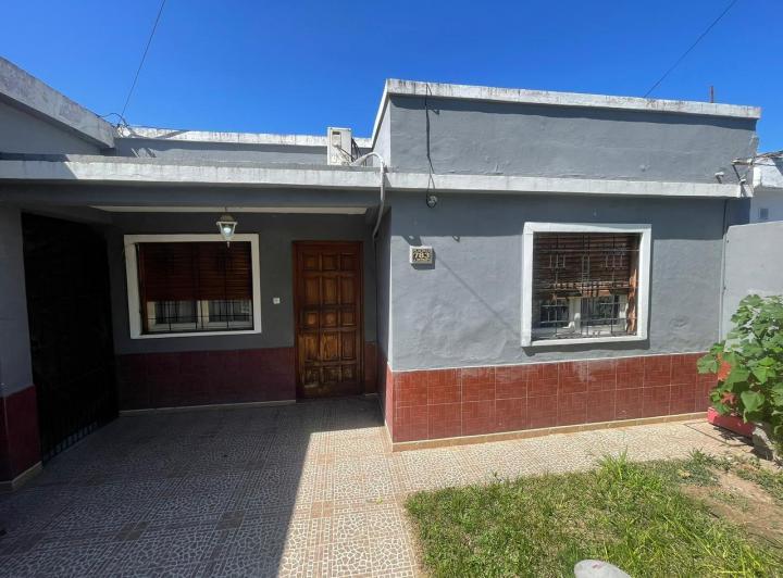 Casa · 69m² · 3 Ambientes · 1 Cochera