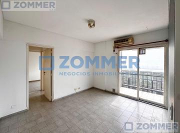 Departamento · 34m² · 2 Ambientes · Departamento en Alquiler 2 Ambientes con Balcon | San Telmo | Muy Luminoso