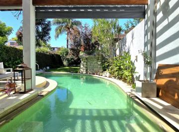 Casa · 298m² · 4 Ambientes · 3 Cocheras · Venta Casa 4 Ambientes con Cochera en Villa Devoto