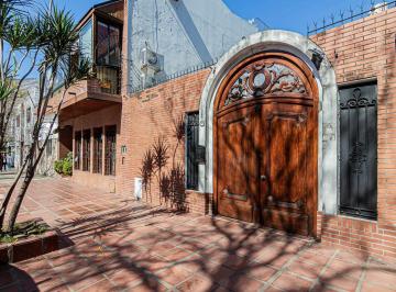 Terreno · 240m² · Venta de Terreno en Colegiales Doble Frente!