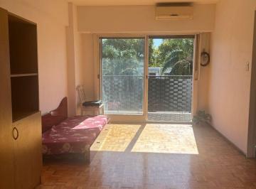 Departamento en Alquiler de 1 ambiente  · Alquiler Monoambiente con Balcón