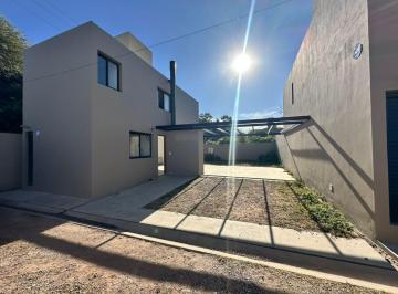 Casa · 81m² · 4 Ambientes · 1 Cochera · Housing Venta Dos Dorm., Apto Crédito, Granja de Funes, Zona Norte