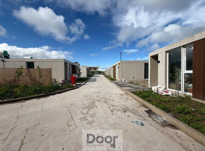 Casa · 57m² · 2 Ambientes · 1 Cochera