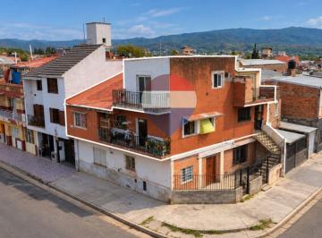 PH · 80m² · 4 Ambientes · PH B° Almirante Brown 4 Dorm.