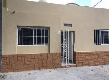 PH · 140m² · 4 Ambientes · PH - Floresta
