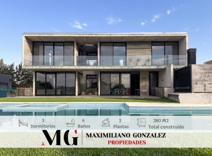 Casa · 280m² · 6 Ambientes · 2 Cocheras