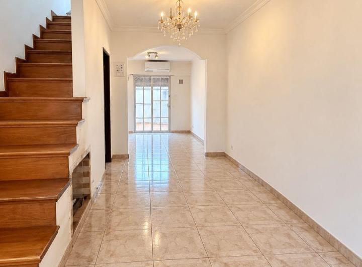 Casa en venta en Ramos Mejia · 3 ambientes