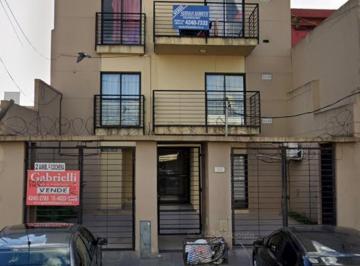 Departamento · 42m² · 2 Ambientes · Departamento en Alquiler Ubicado en Gerli (Segundo Piso por Escalera)