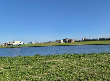 Terreno · 730m² · Lote en Venta en Barrio Silvestre, Nordelta