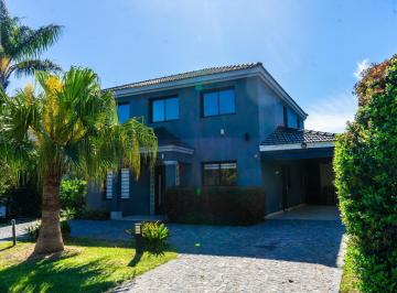 Casa · 170m² · 5 Ambientes · 6 Cocheras · Casa en Venta Barrio Cerrado Hudson Berazategui 170 m² Altos de Hudson 1