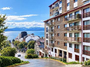 Departamento · 82m² · 4 Ambientes · 1 Cochera · Departamento en Alquiler en Centro de Bariloche, Bariloche, Patagonia