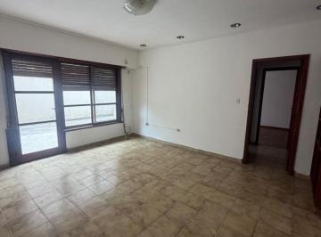 Departamento de 4 ambientes, La Plata · Departamento en Planta Baja con Amplio Patio – 62 Entre 26 y 27
