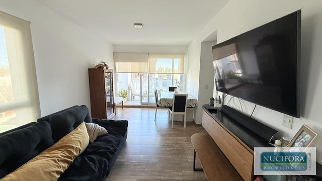 Departamento · 98m² · 4 Ambientes · 1 Cochera
