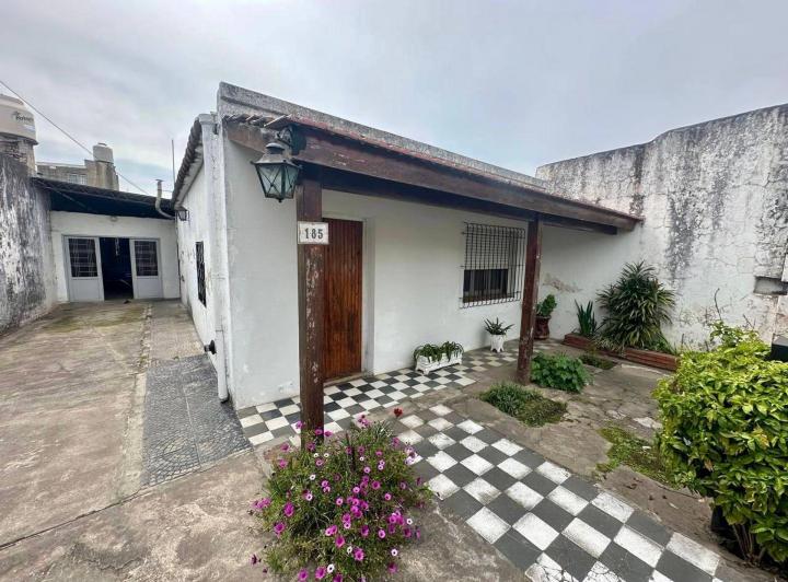 Casa · 103m² · 3 Ambientes · 3 Cocheras