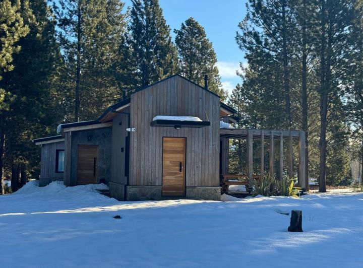 Casa · 135m² · 4 Ambientes · 2 Cocheras